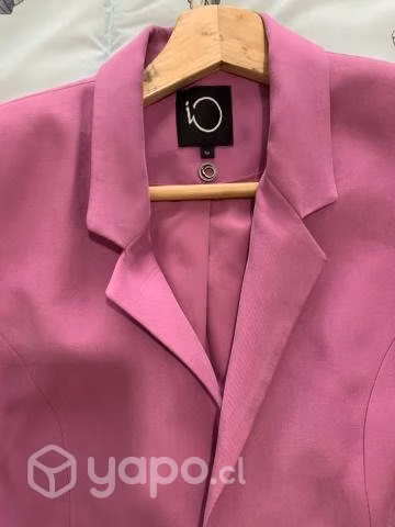 Blazer crop talla m marca io - Imagen 4