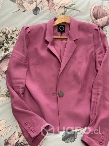 Blazer crop talla m marca io - Imagen 3