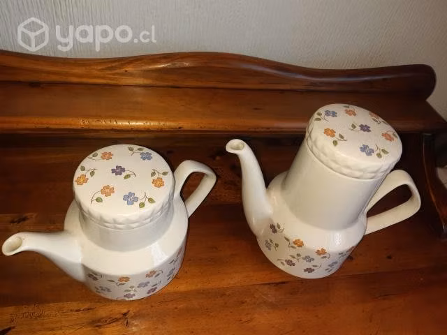 Teteras porcelana Corona nuevas