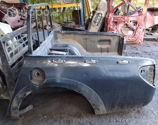 Pick Up (MLA2219) Mitsubishi L