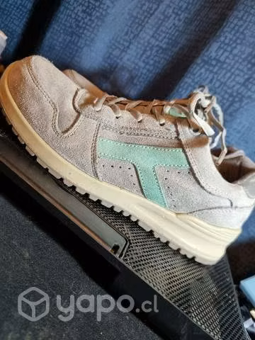 Zapatos de seguridad tipo zapatillas