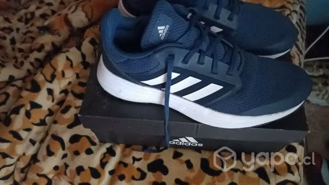 Zapatillas Adidas nuevas
