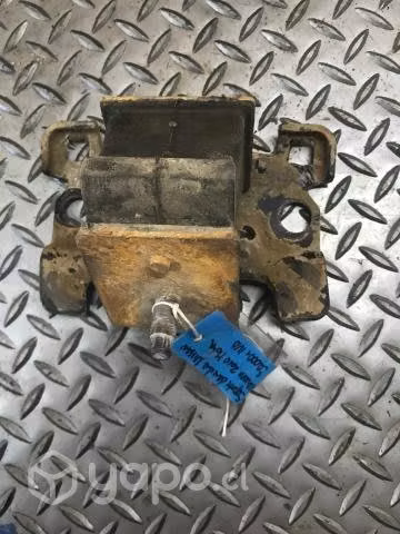 Soporte motor de goma Nissan Navara