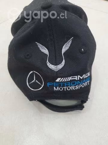 Gorra Team Mercedes de LEWIS HAMILTON