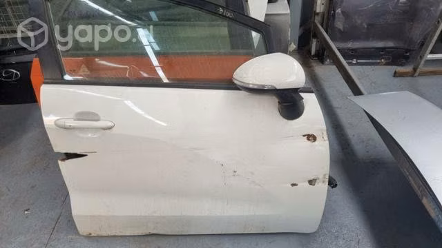 Puerta de kia rio 4
