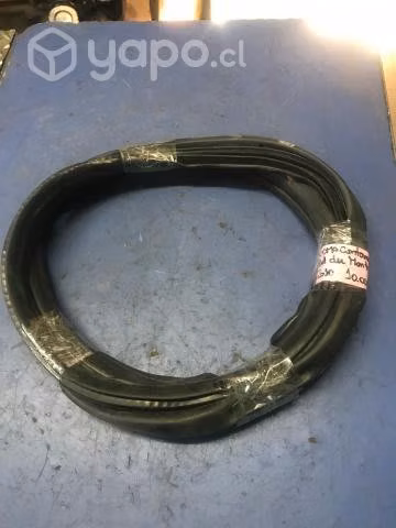 Goma contorno pilar pta del der Mitsubishi Montero