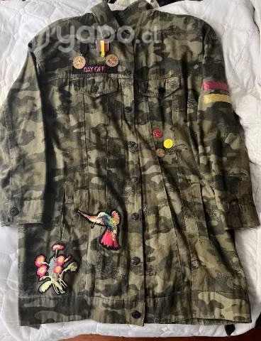 Chaqueta militar