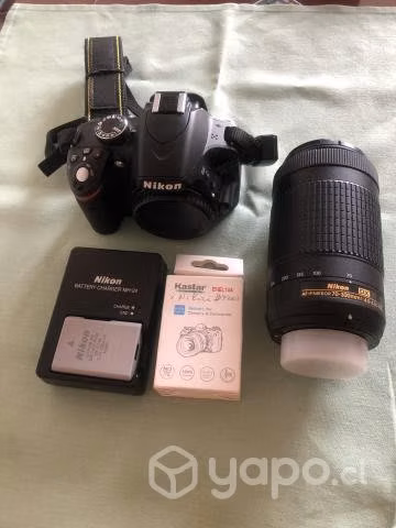 NIKON D3200 LENTE 70-300mm seminueva