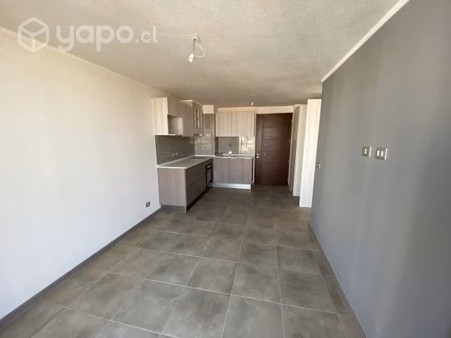 Departamento a pasos del metro la cisterna