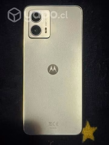 Celular muy poco uso moto G53