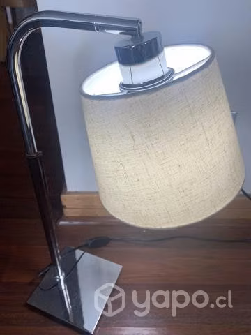 Lámpara diseño de mesa, escritorio o velador.