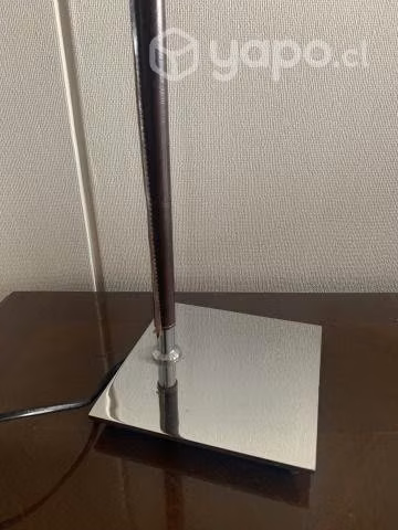 Lámpara diseño de mesa, escritorio o velador.