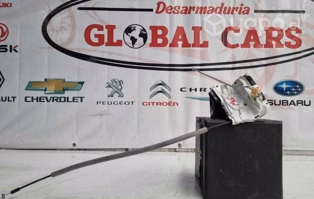 Chapa interior puerta delantera derecha MG ZS