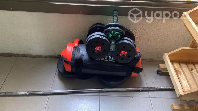 Juego de discos, barras, mancuernas y saco 20kg - Imagen 2