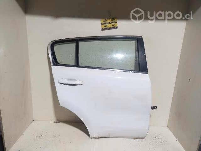 Puerta Kia Sportage 2016-2021 trasera Rh /mj01