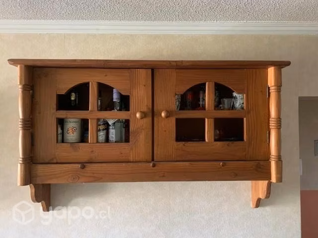 Conjunto de muebles de pino oregon