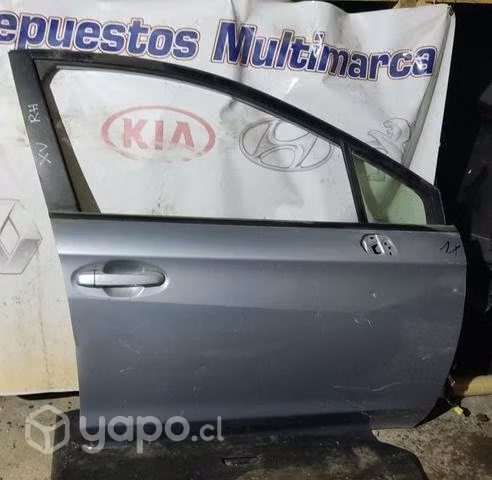 Puerta delantera derecha Subaru Xv solo lata
