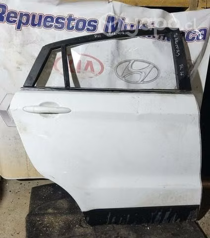 Puerta trasera derecha Ford Territory solo lata