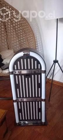 Parlante retro bluetooth polaroid