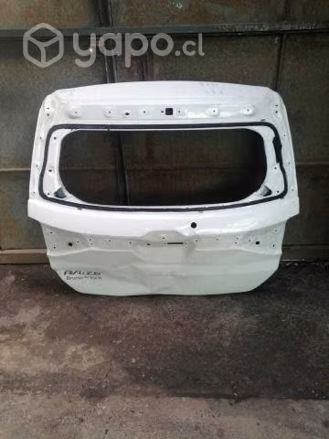Portalon toyota raize original