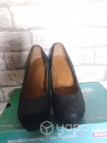 Zapatos Pollini 37