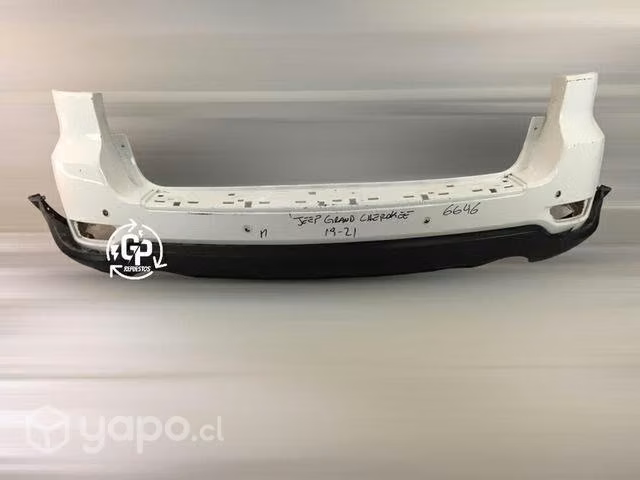 Parachoque trasero jeep grand cherokee 2019-2021