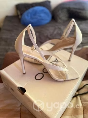 Sandalias Aldo Blancas