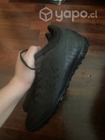 Zapatilla bby fútbol