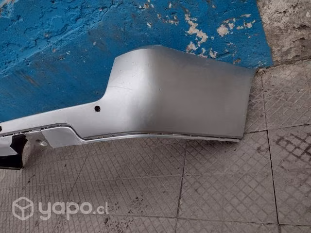Parachoque trasero Chevrolet Uplander 2005-09