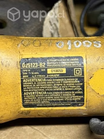 Rotomartillo electroneumático DeWalt 800w