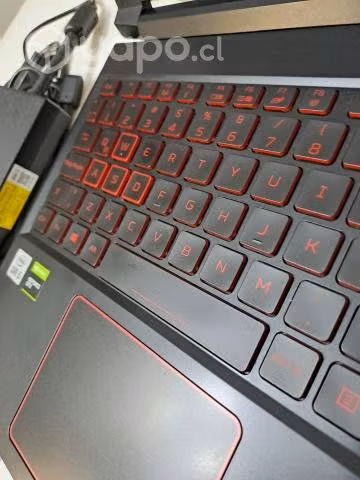 Acer nitro 5 i5 10gen 12ram gtx1650