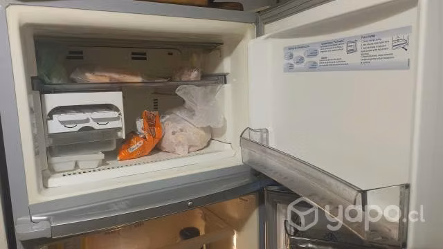 Refrigerador whirlpool - Imagen 4