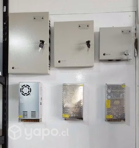 Fuentes de poder 12V