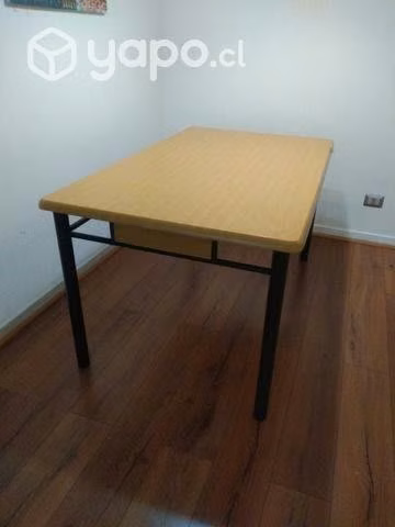 Mesa de Comedor Patas de Metal