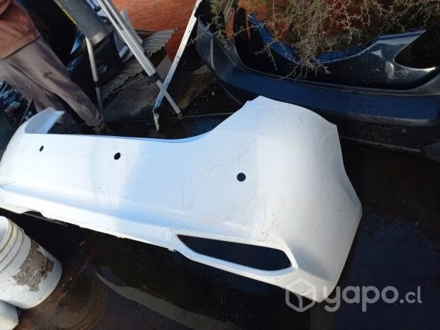Parachoque trasero Toyota Yaris E 2018 2022 ORIGIN