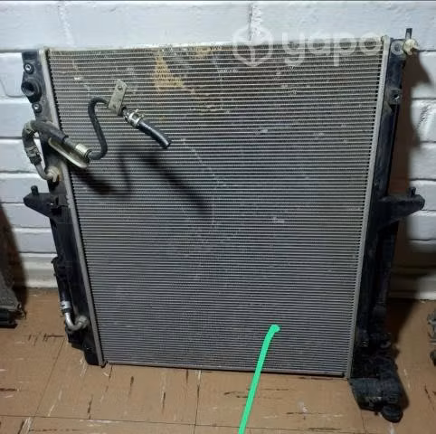 Radiador de agua mitsubichi montero sport