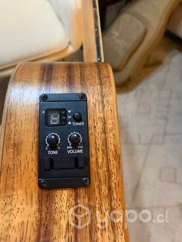 Guitarra electroacustica TAYLOR Bte-koa