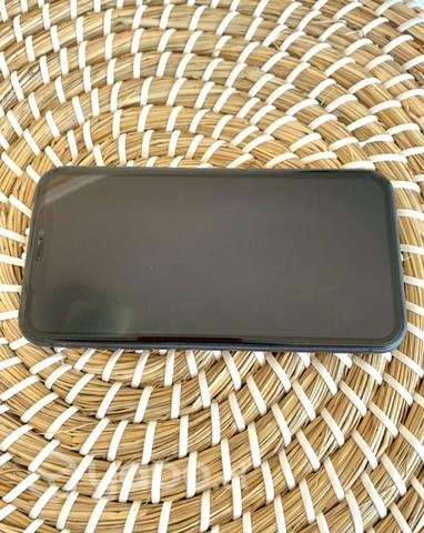 Iphone 11 en excelente estado - Imagen 5