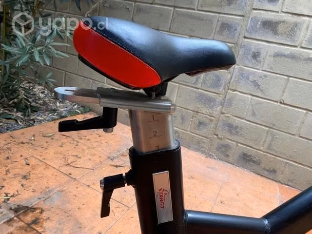 Bicicleta spinning Starfit St650, como nueva