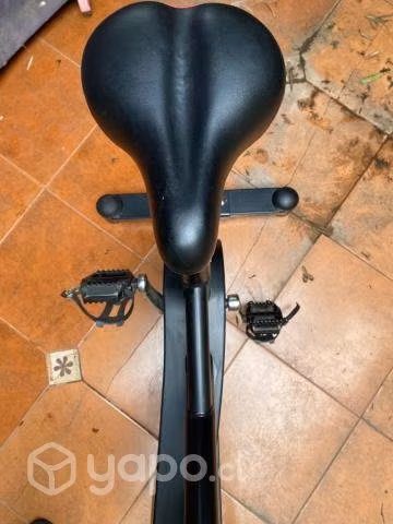 Bicicleta spinning Starfit St650, como nueva