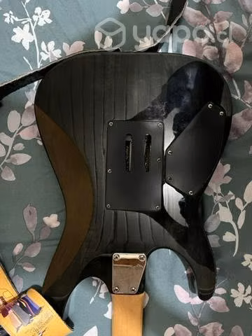 Guitarra LTD M-100 FM