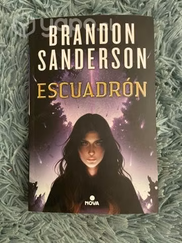 Escuadron - brandon sanderson