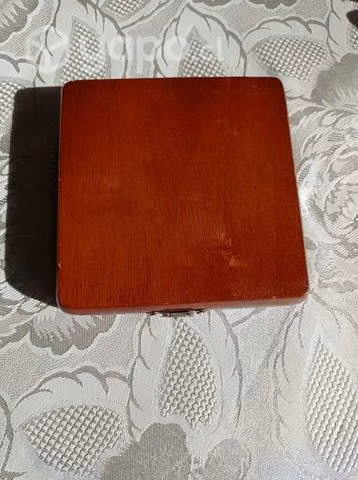 Fino juego de salón Gato