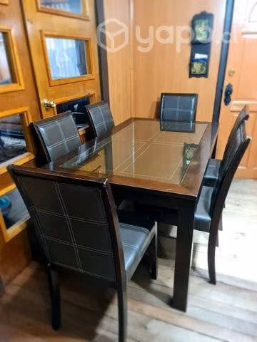 Comedor madera y vidrio 6 sillas perfecto estado