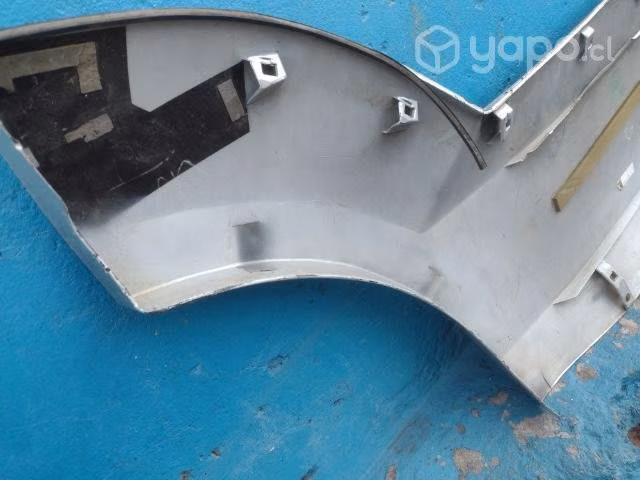 Moldura de puerta trasera izq Toyota Prado 2005-10