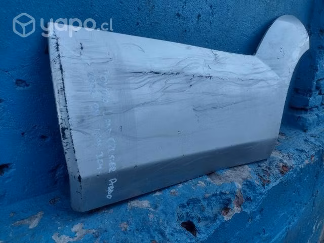 Moldura de puerta trasera izq Toyota Prado 2005-10