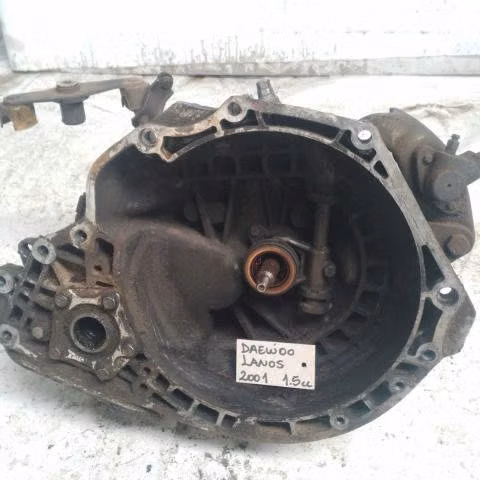 Caja Cambio Daewoo lanos 1.5 2001
