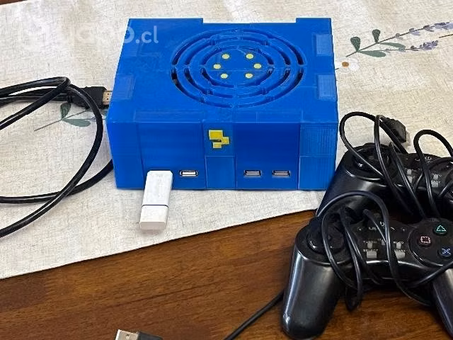 Retro consola chilena