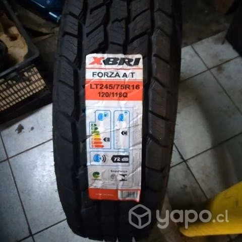 Neumáticos 245/75/R16 (1)Disponible