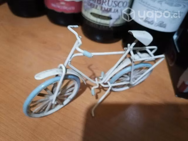 Bici metálica celeste - Imagen 3